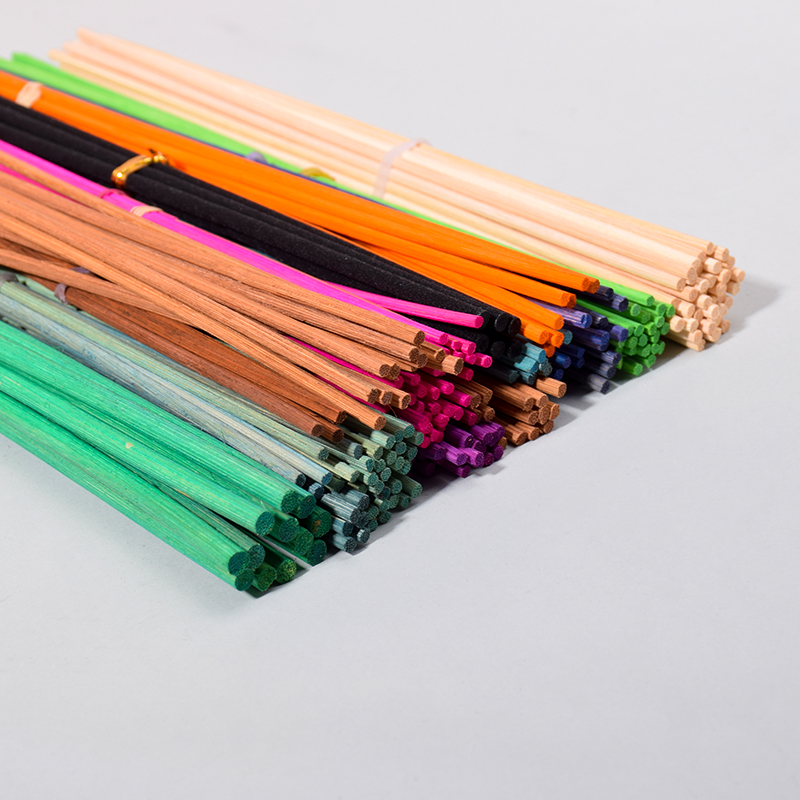 Colorful rattan sticks Fragrance Essential Scented Oil Reed Diffuser Stick (4).jpg
