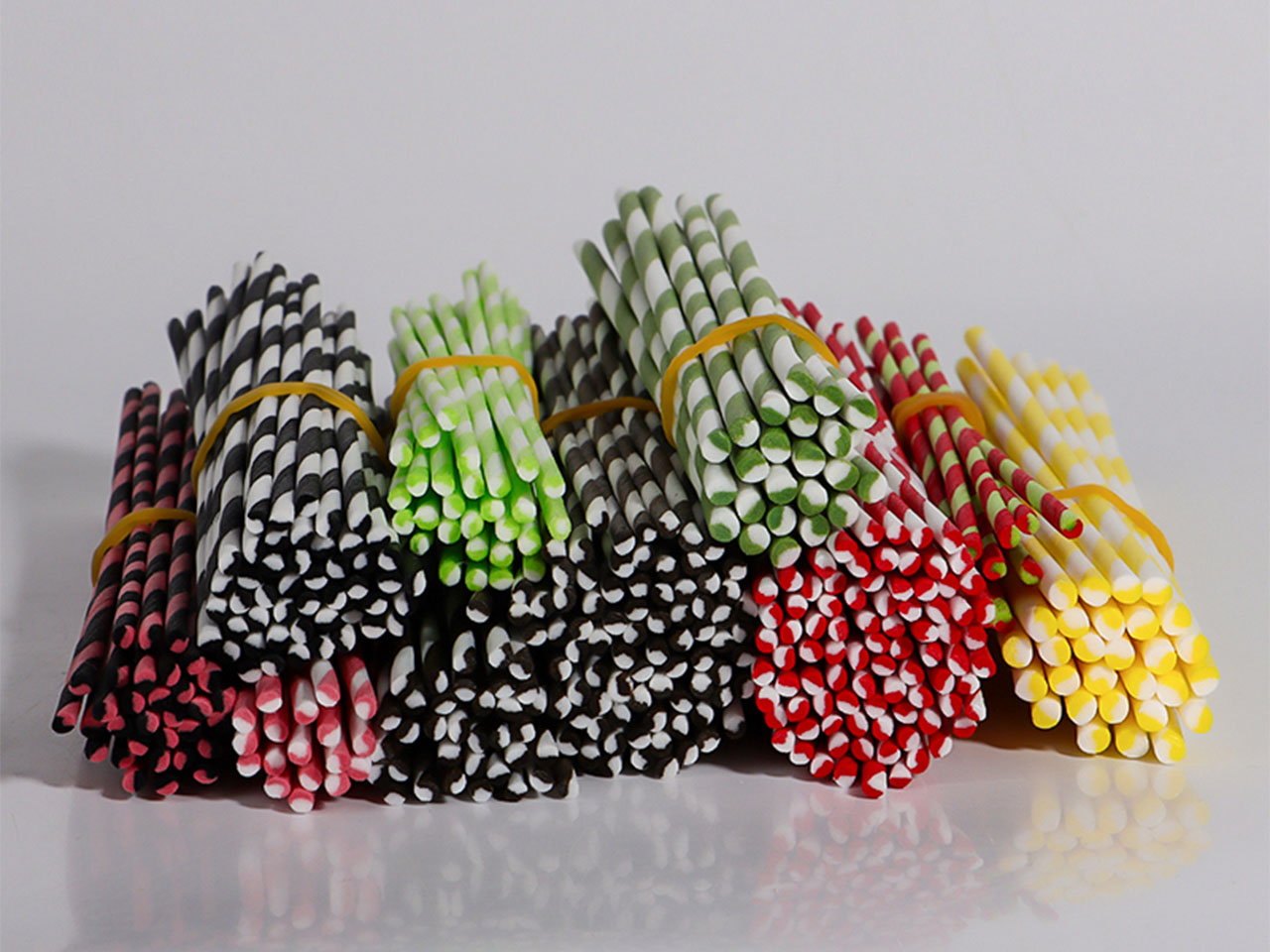 We meet you with our amazing new product, the Christmas Scented Fiber sticks (4)