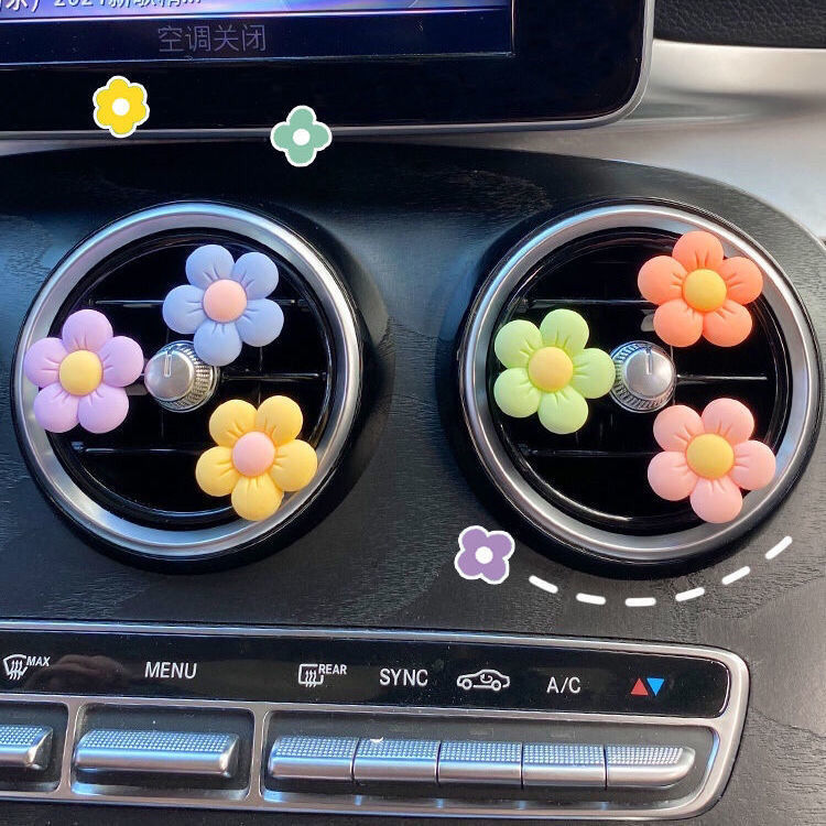 Lovely Flower Resin Car Aromatherapy to Remove Odor Outlet Decoration (1).jpg