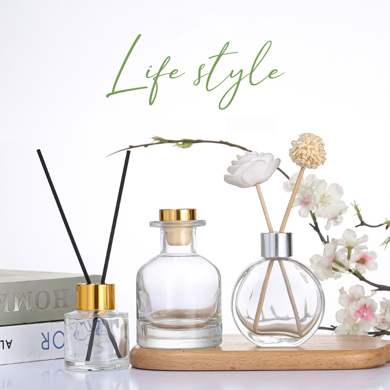 Crystal Glass Diffuser Bottle With Cap for Fragrance Reed Diffuser (5).jpg